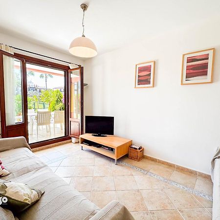 Modern Garden Apartment アヤモンテ エクステリア 写真