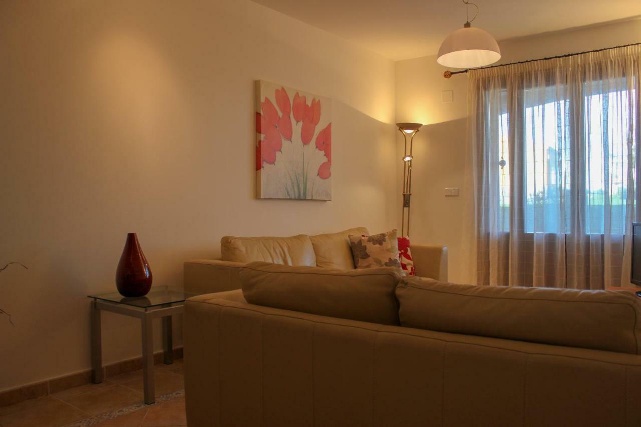 Modern Garden Apartment アヤモンテ エクステリア 写真
